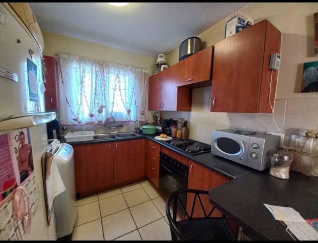 2 BEDROOM SECTIONAL TITLE FOR SALE IN PARKRAND